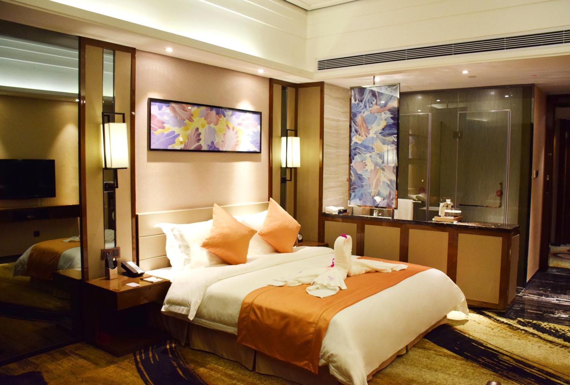 Ramada Foshan Hotel Exterior photo