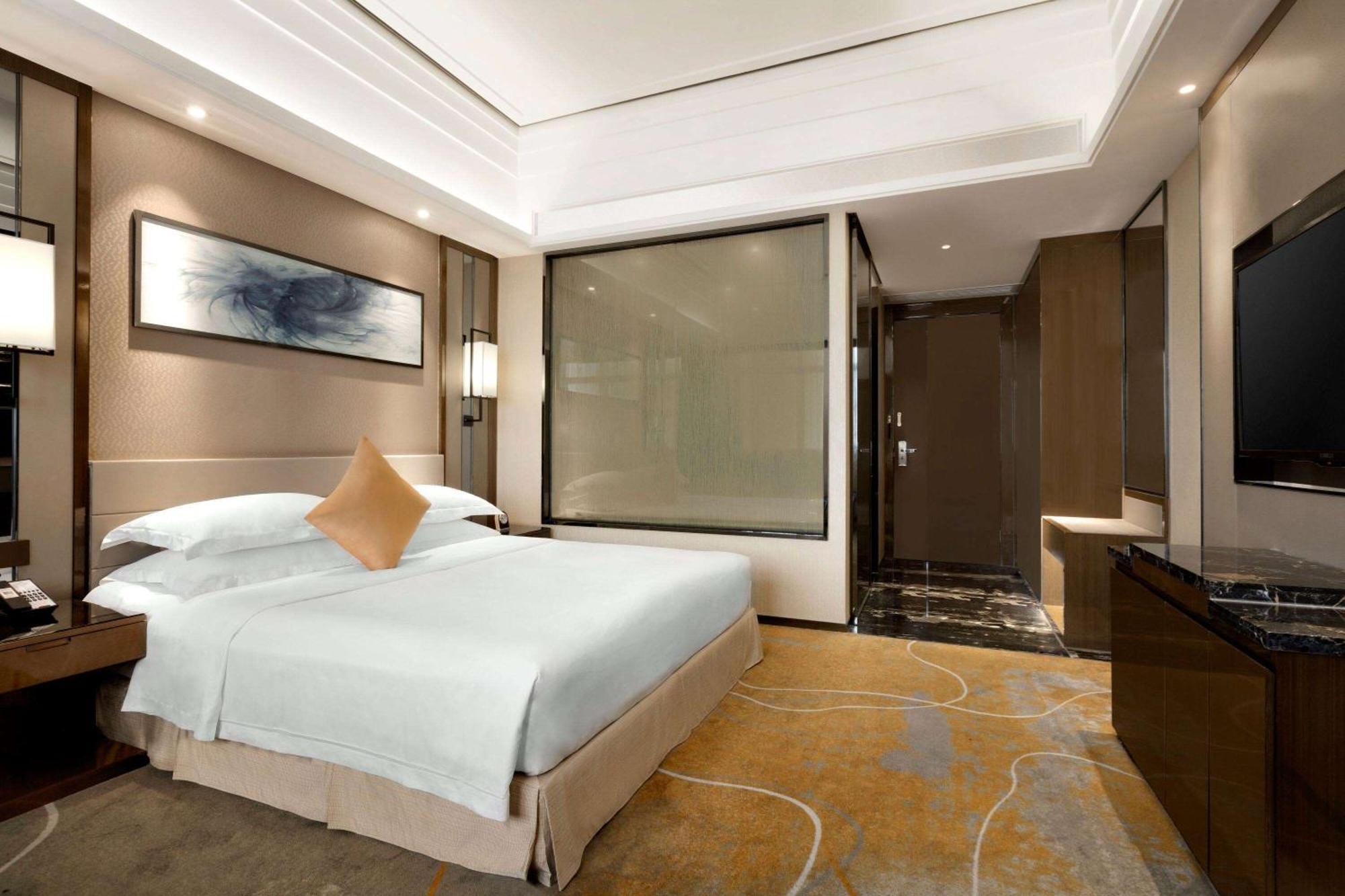 Ramada Foshan Hotel Exterior photo