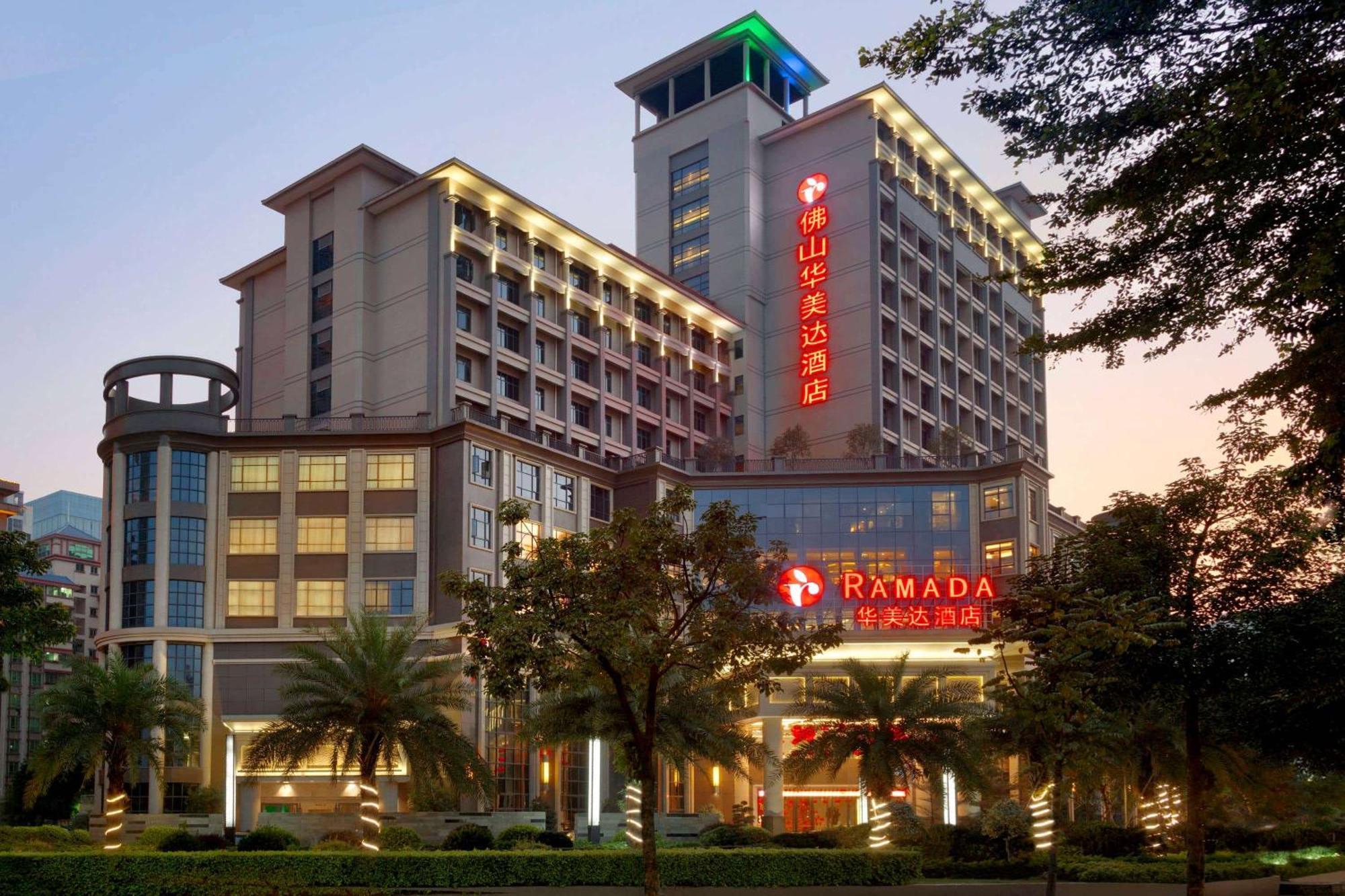 Ramada Foshan Hotel Exterior photo