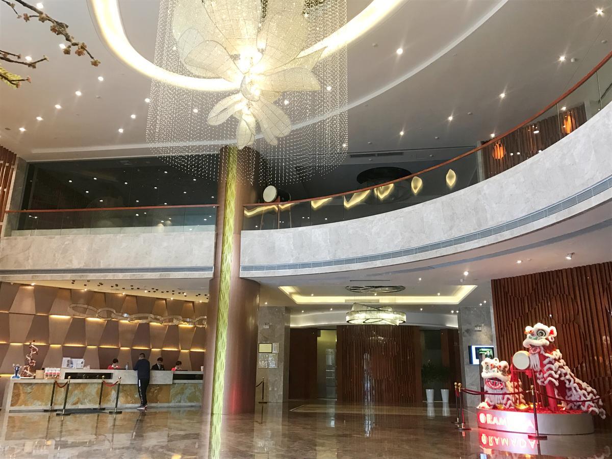 Ramada Foshan Hotel Exterior photo